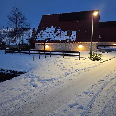 펜션 De Wieringerheid 162 *